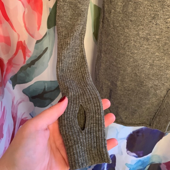 Lambs Wool & Cashmere Long Cardigan - Picture 2 of 8